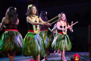Linfield College Luau 2016