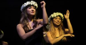 The Annual Linfield College Lu'au