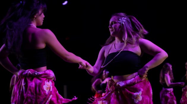 Two dancers at the 2022 Lu'au and Ho'ike.