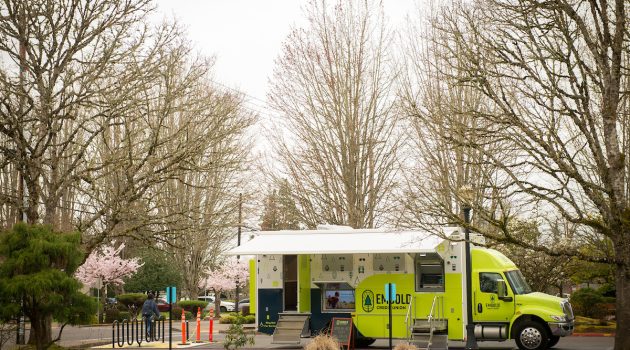 Embold mobile branch truck