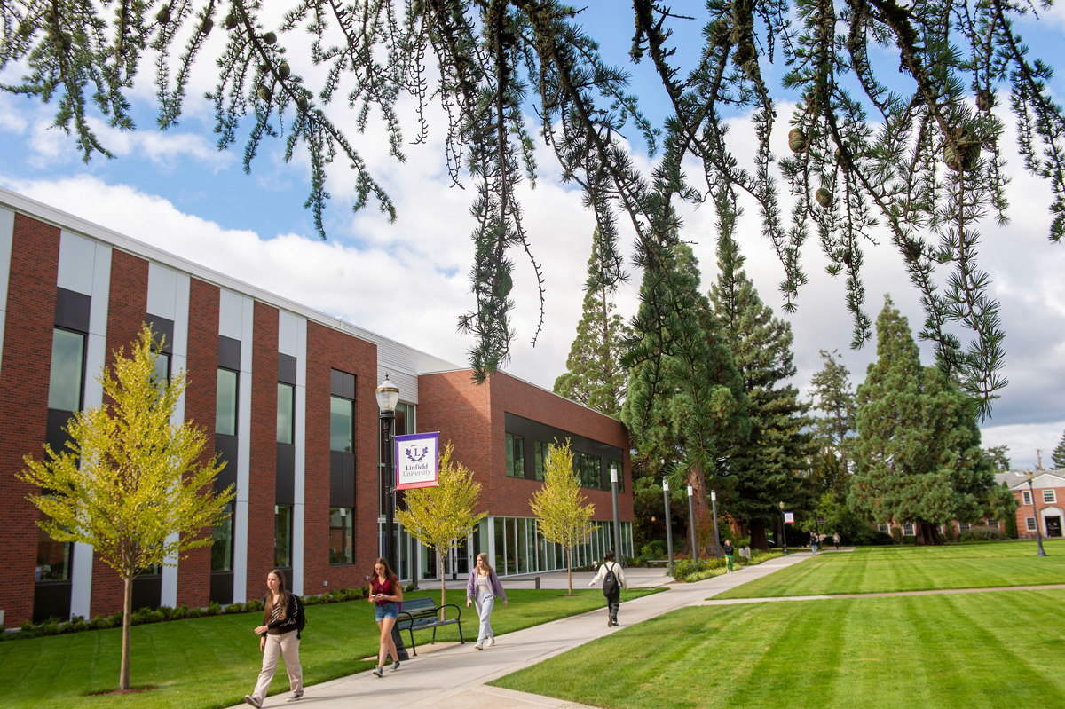 U.S. News & World Report ranks Linfield No. 1 for social mobility