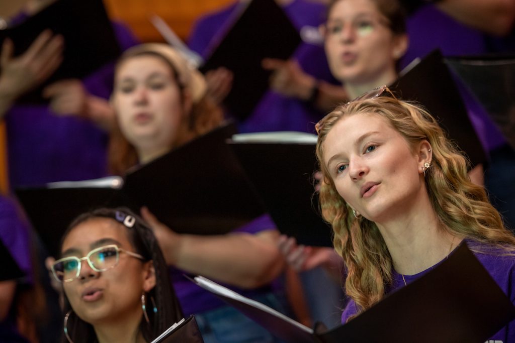 LInfield choir students singing