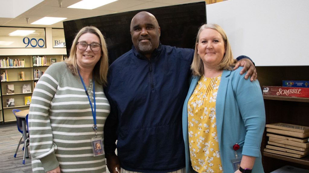 Tramaine Payne (center) wins McMinnville Teacher of the Year