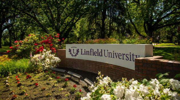 Linfield University entrance sign
